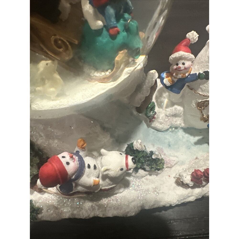 San Francisco Music Box Company Hohoho Snowglobe *hard to find - Picture 3 of 8